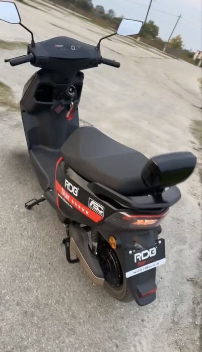 Scuter eletric rdb stars