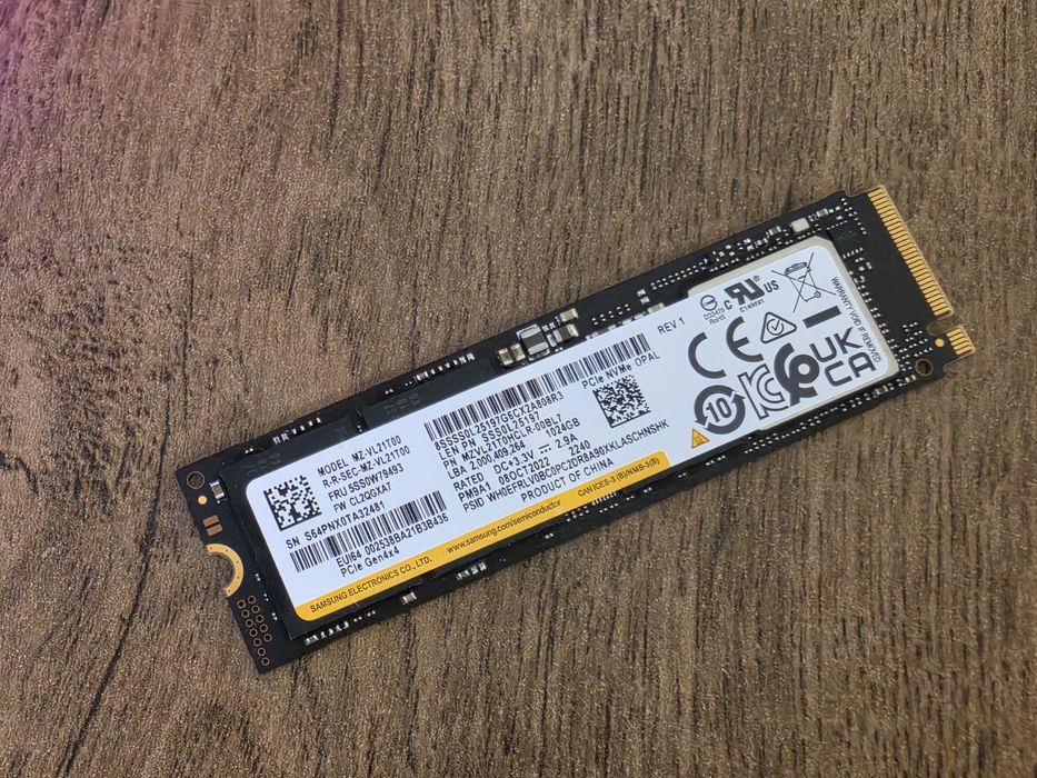 SSD 1TB Samsung pm9a1 DRAM PCIe 4.0 x4 980Pro