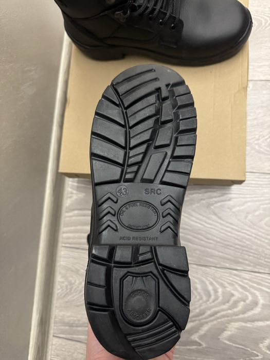 Мъжки кожени кубинки