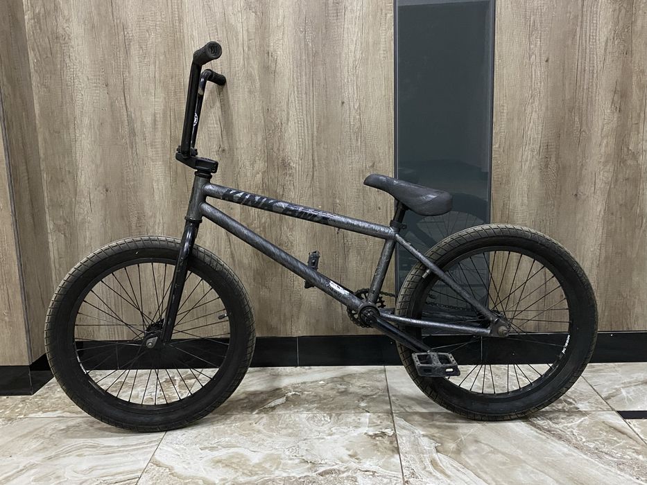 Продам bmx kink