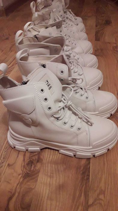 Ботинки весенние