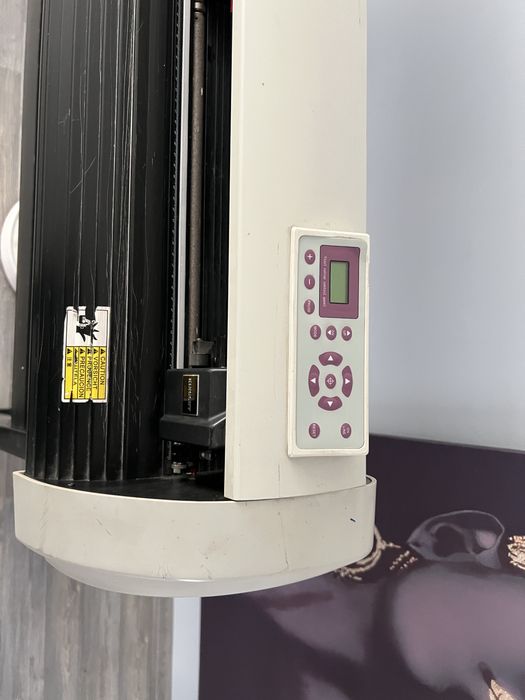 Резак виниловых пленок