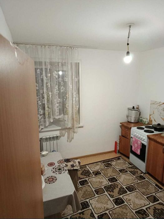 продам двухкомнатную квартиру