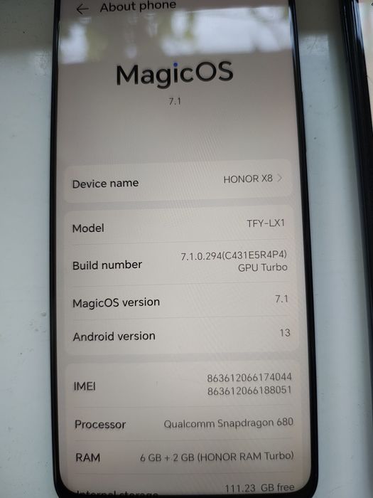 Vând două telefoane Honor X8, Samsung A42