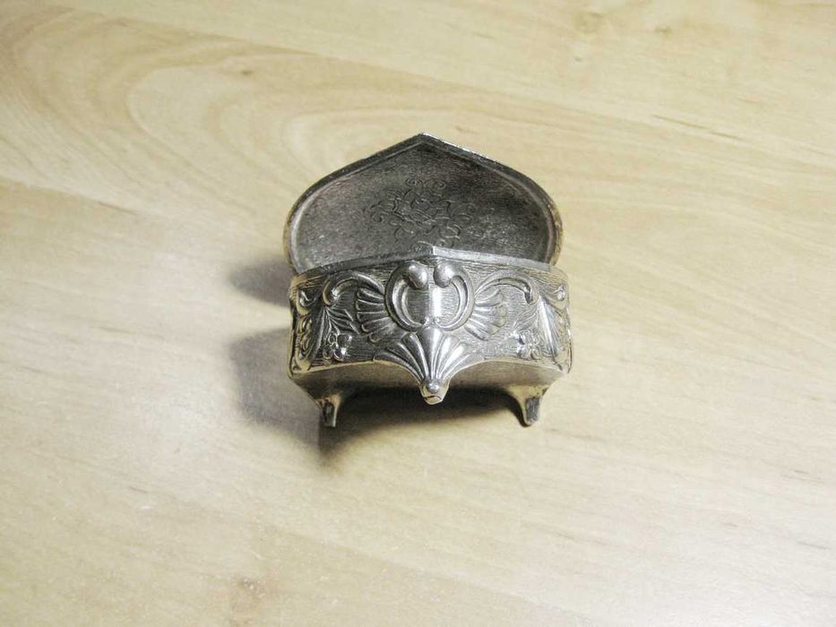 Шкатулка (Япония).