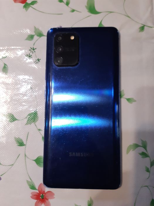 Samsung Galaxy S 10 Lite