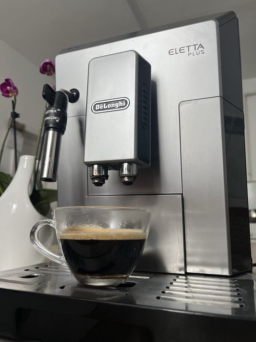 Espressor CA NOU DeLonghi Eletta Plus ECAM 44.620.S, boabe/macinata