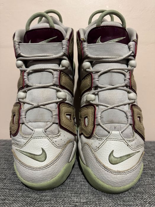 Nike Air More Uptempo.