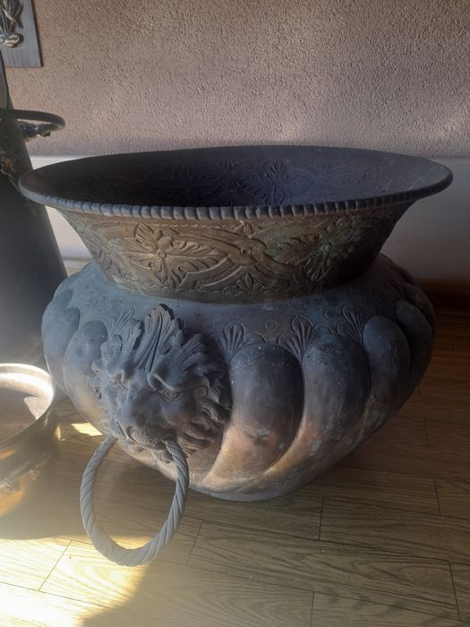 Vase de cupru folosite
