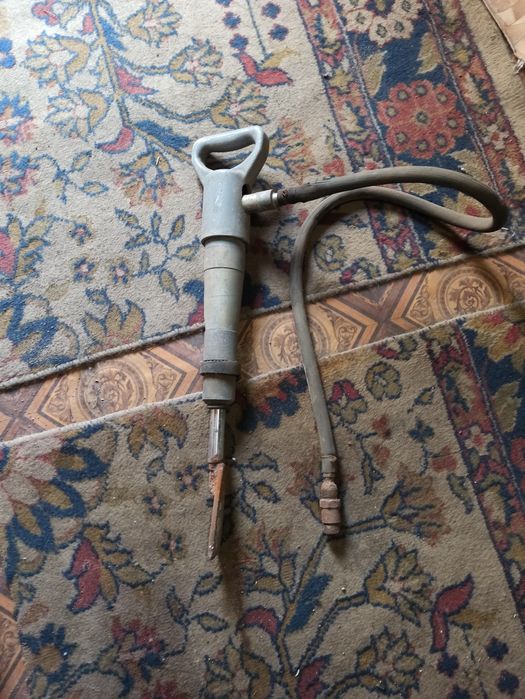 Отбойный молоток