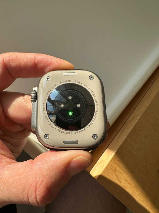 Apple Watch ULTRA 1 - Titanium
