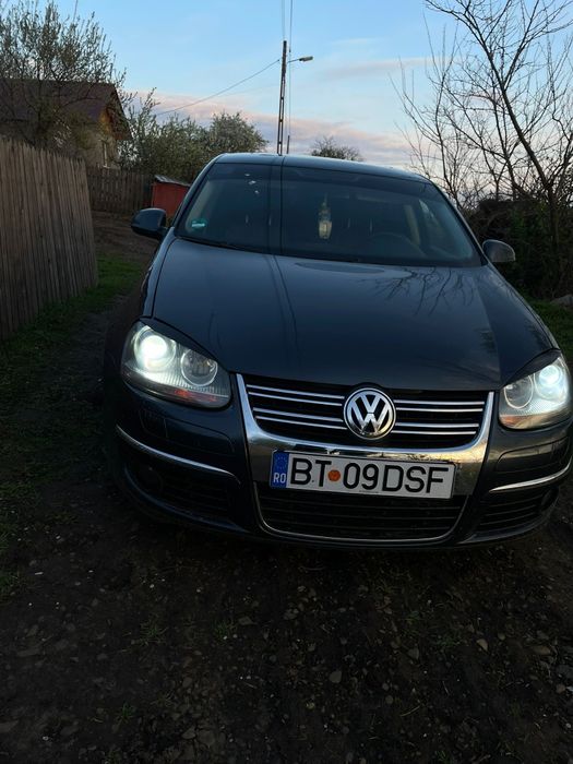 Vând Volkswagen jetta 2006 1.9 BKC