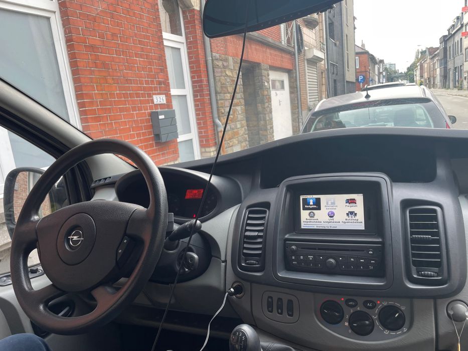 OPEL Vivaro 2012 — imagine 3