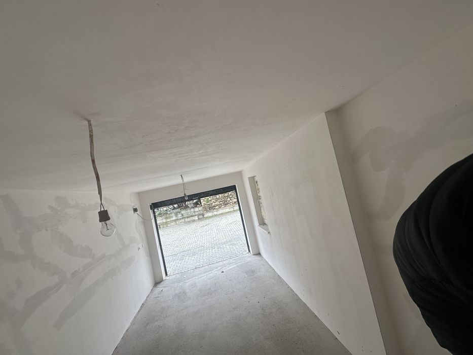 Дава се под наем Гараж / Паркомясто в Асеновград - 20 кв.м за 79.56 € - Снимка #5