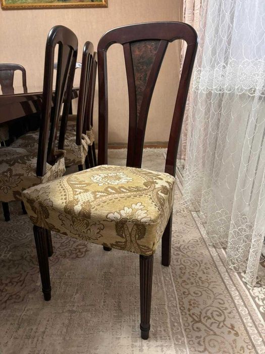 Стол со стульями производство италия.
