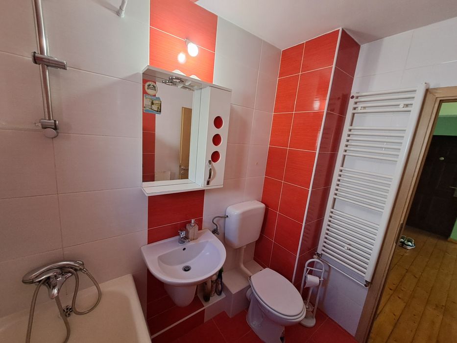 Inchiriez  Apartament 2 camere de închiriat – Rogerius, Str. Moldove