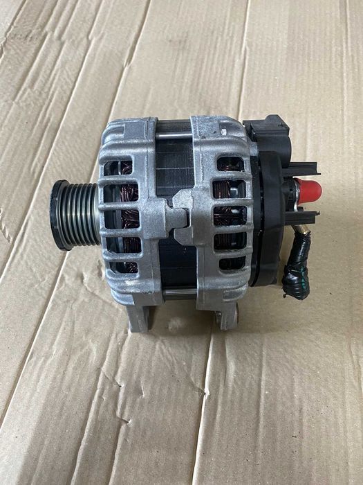 Alternator gama Renault 1.8 tce rs 231008246r original