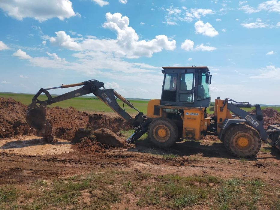 Экскаватор погрузчик