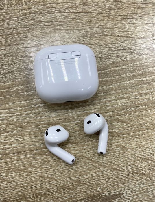Продам Air pods 4 с шумоподавлением
