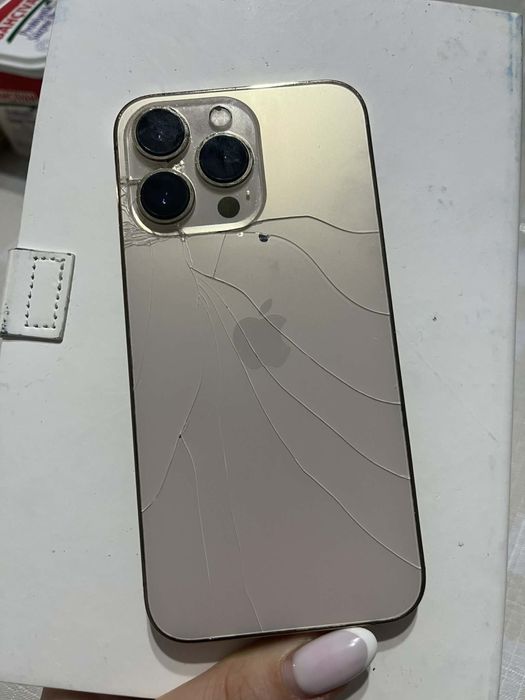 IPhone13 pro 256GB gold