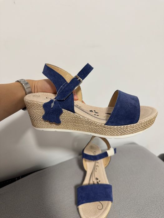 Неизползвана чанта и обувки- лот