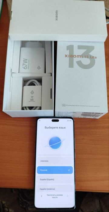 Продам Xiaomi 13 Lite 8\256 в синем цвете.