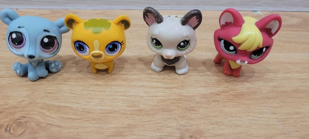 Продам игрушки, Франция