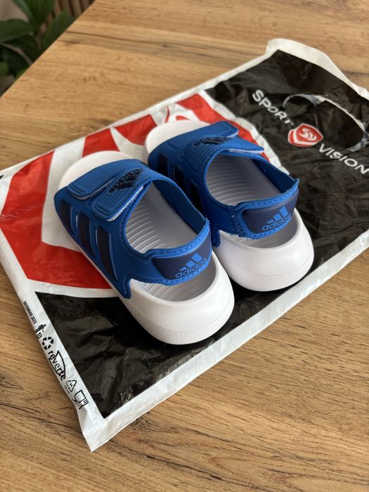 Сандали Adidas 26номер