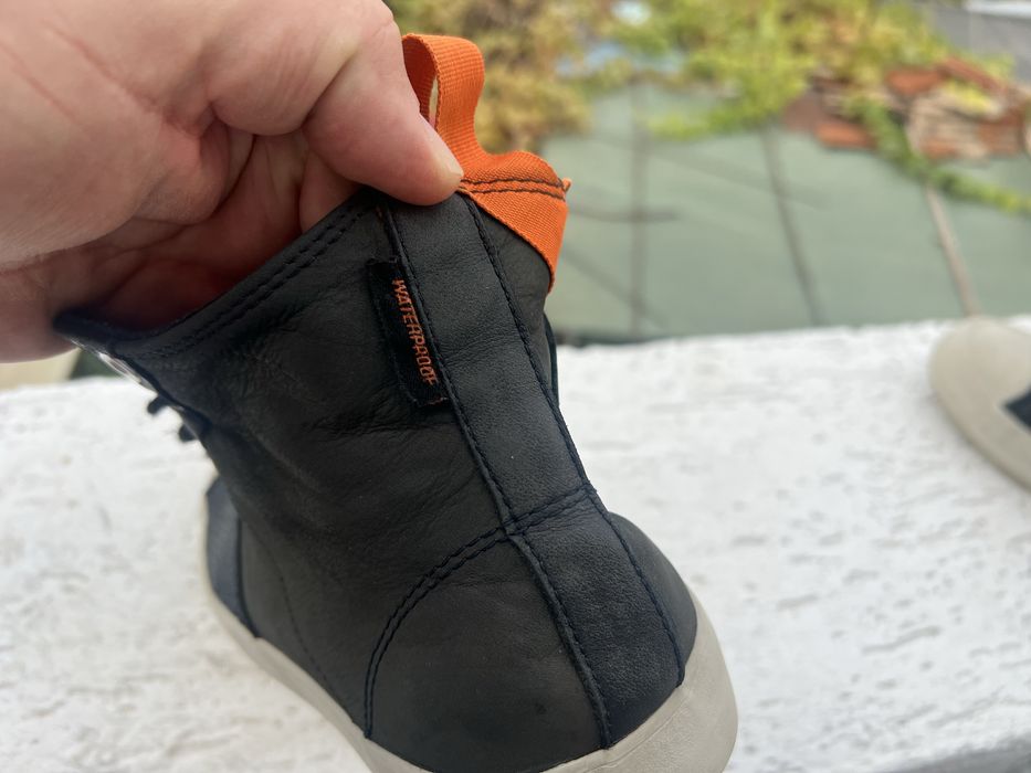 Converse 44 Waterproof