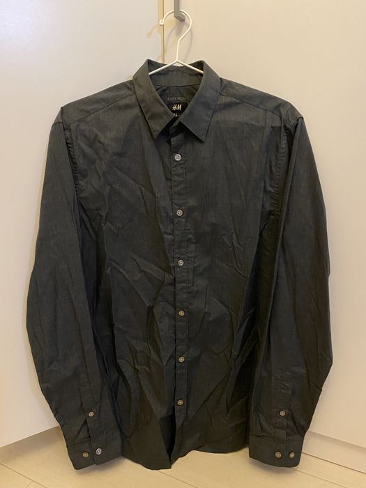 Camasa H&M, culoare gri, marime M, slim fit, material easy iron