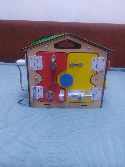 Домик б/у состояние среднее