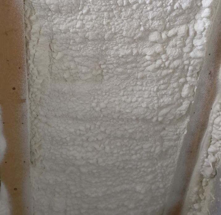 Izolații cu spumă poliuretanica