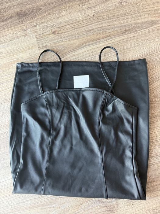 Кожена рокля от H&M
