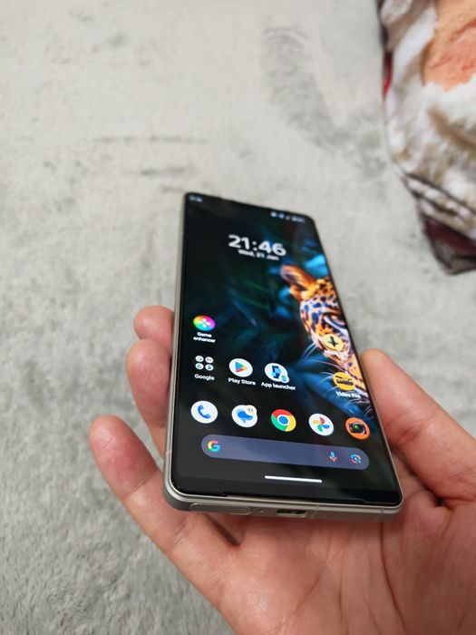 Xperia 1V, 12/256, alb, impecabil, nou