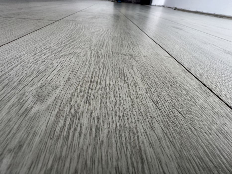 Parchet laminat 10 mm