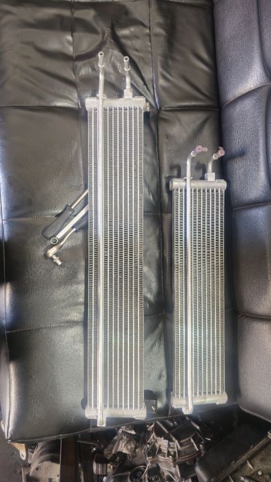 Avtomat karobka axlajdeniya radiator sotiladi (Gentra, Lacetti)