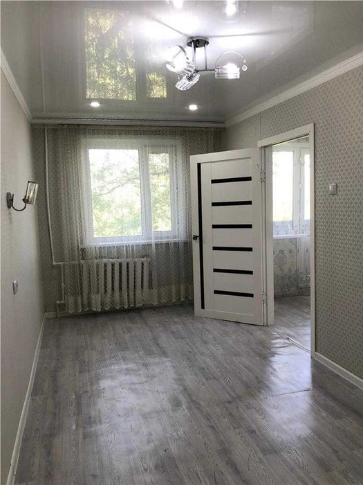 Продам 2 ком . 13 мкр Ипотека в помошь