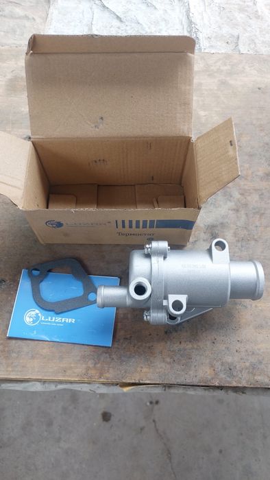 Продам автозапчасти на ВАЗ-2190