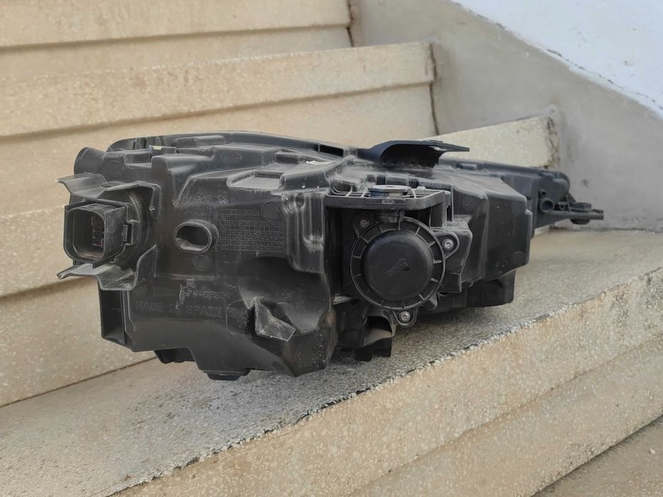 Фар Audi A3 S3 8Y LED ляв / Фар Ауди А3 С3 Оригинален