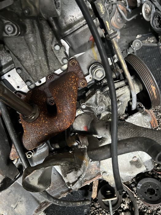 Двигатель на мерседес дизель 604