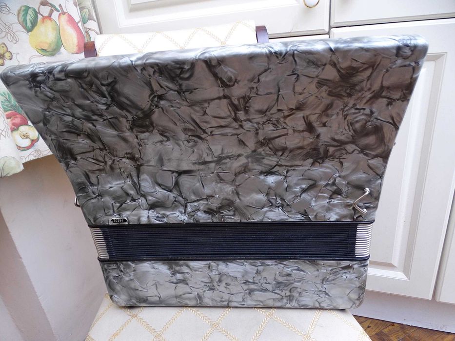 Акордеон Велтмайстер Стела 60 баса