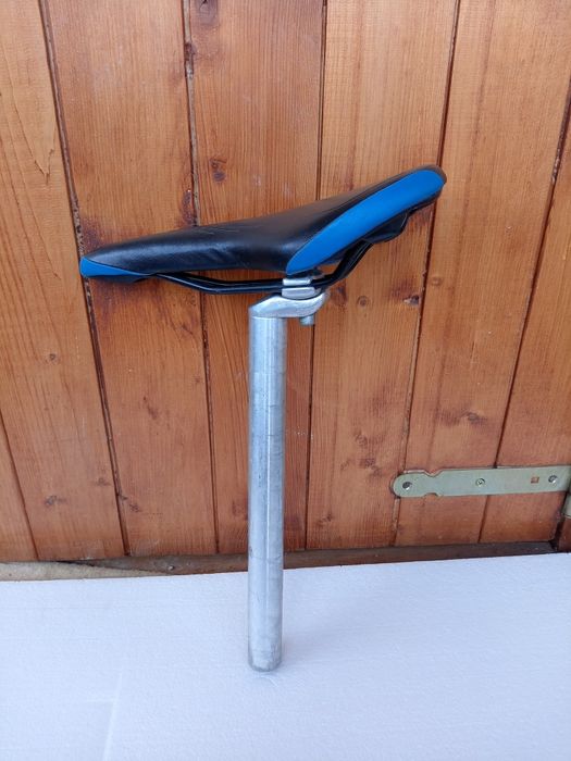 Vând șa bicicleta marca Velo