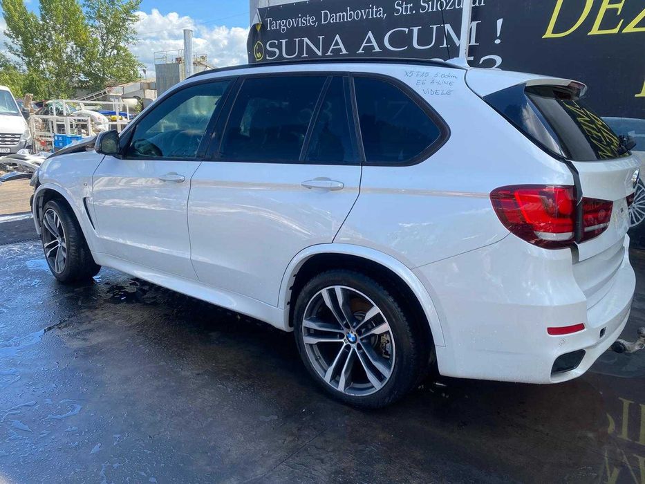 Dezmembrez bmw x5 f15 m50d n57d30C 381 cp/f15 m-pachet/capota f15/stop