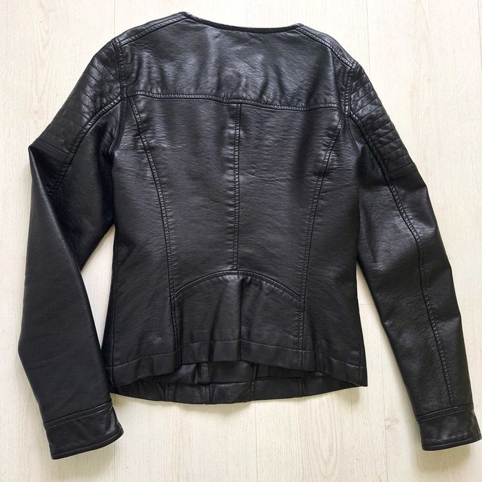 Кожено  яке от House, размер XS