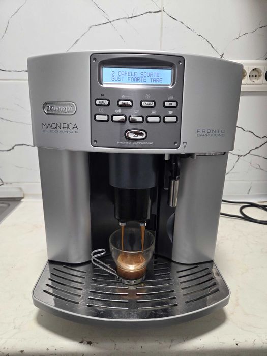 Espressor Automat DeLonghi Magnifica Elegance Pronto Cappuccino ESAM3600.S Aparat cu Cafea Boabe