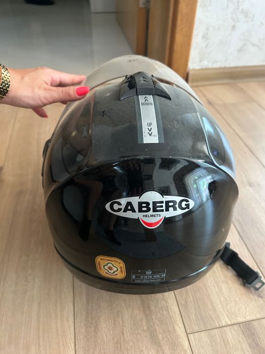 Модуларна каска Caverg