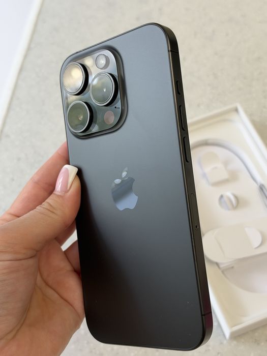 Продается iPhone 15 pro