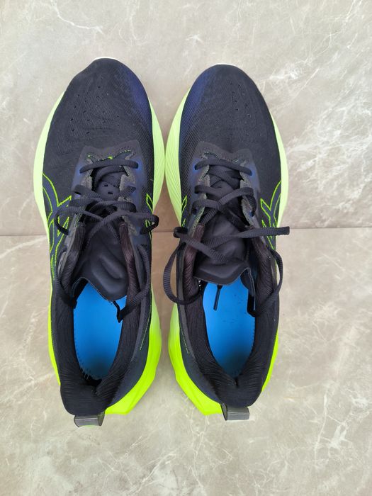 Обувки за бягане ASICS NOVABLAST 4