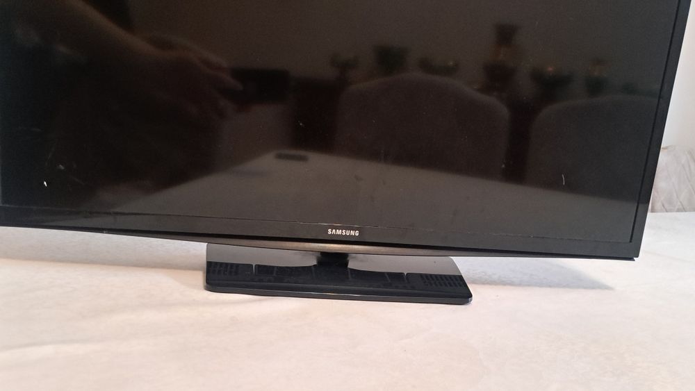 Телевизор Samsung Диагональ: 32" (81 см)
