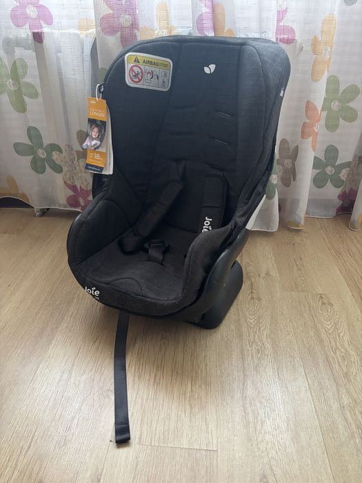 Детское автомобильное кресло JOIE